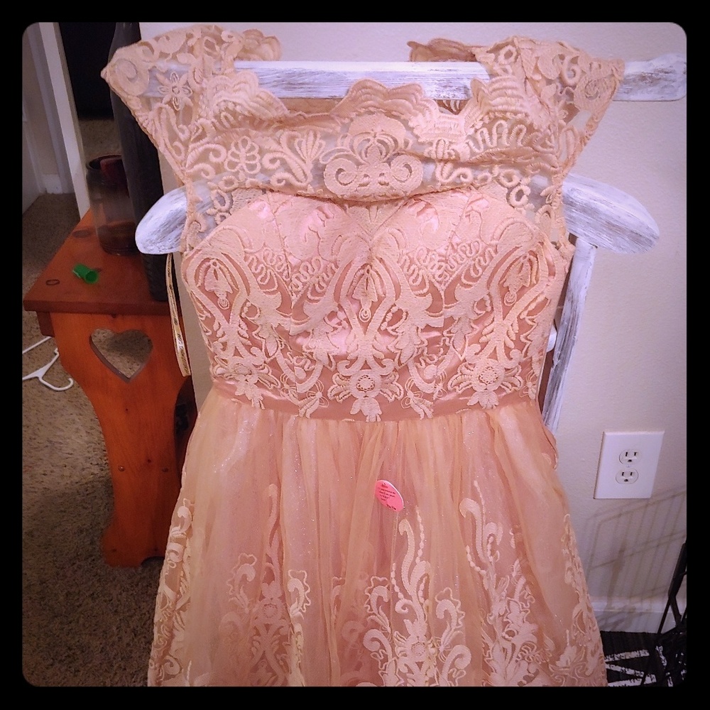 Chi chi london Kortney dress